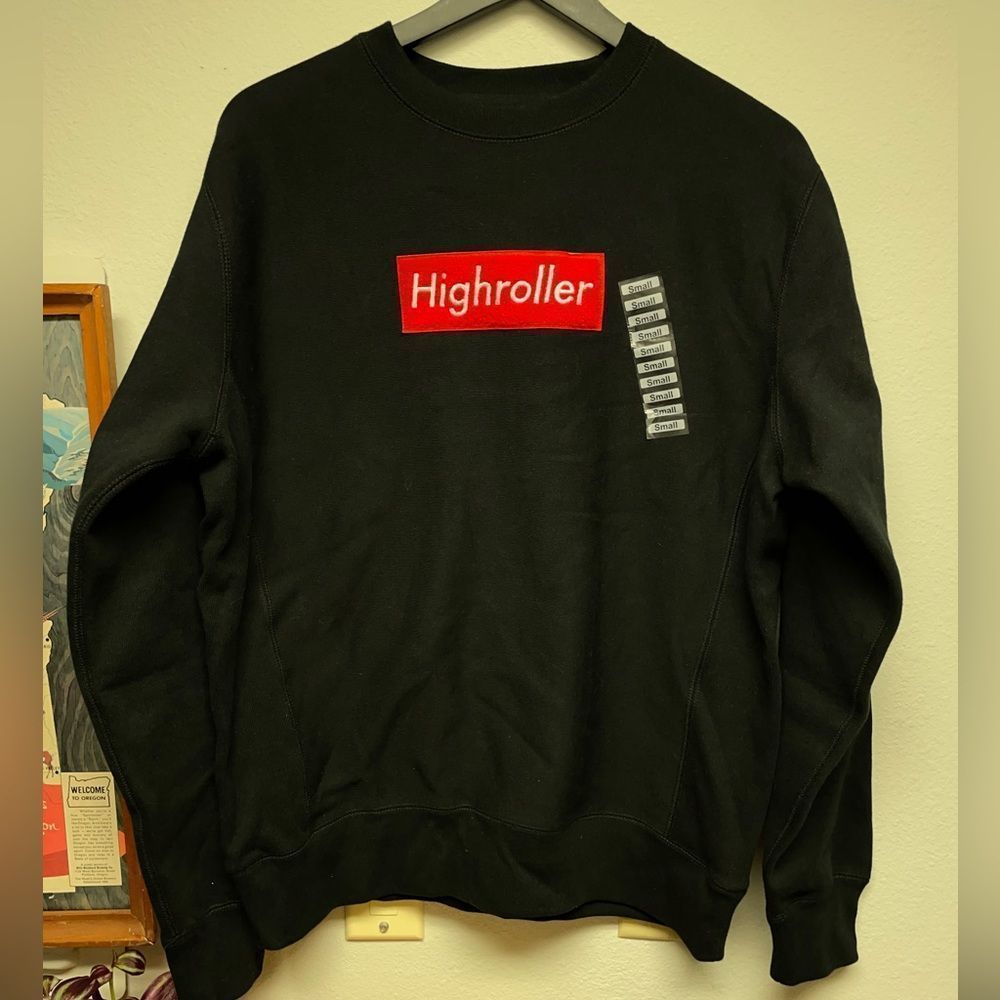 Highroller chenille patch Crewneck. Small